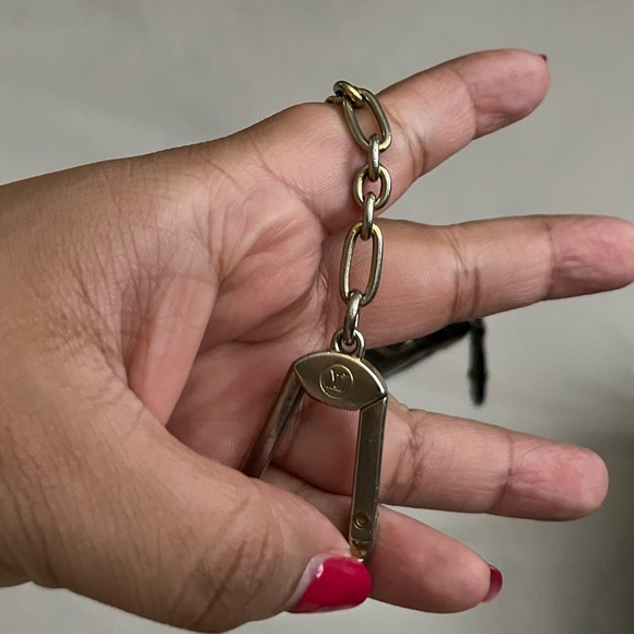 Louis Vuitton Vernis Key Cles - Picture 8 of 9